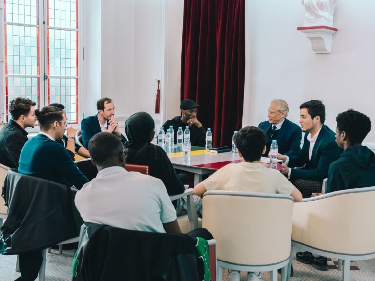 Hereditas reçoit Dominique de Villepin, pour une formation à l’éloquence