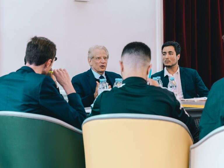 Hereditas reçoit Dominique de Villepin, pour une formation à l’éloquence